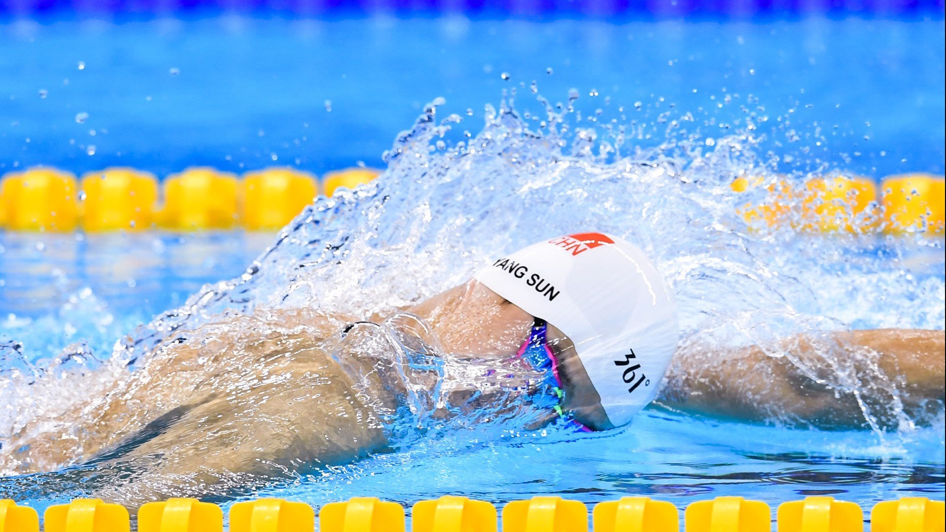 _城市地下：洞穴与隧道中的神秘网球赛事_，网球圣地